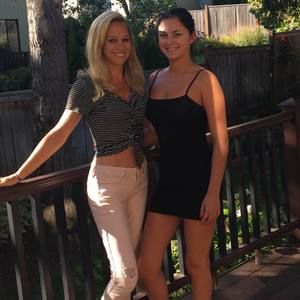 Meet your Posher, Amie